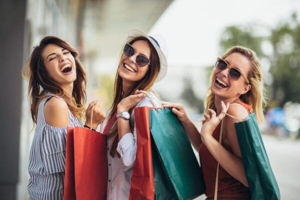 Amsterdam: High-End Fashion Shopping Walking Tour - Accessibility and Dress Code