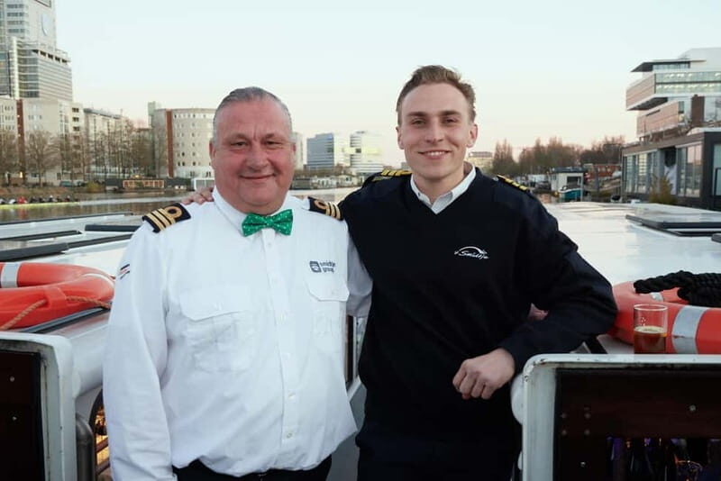 Amsterdam: Historic City Centre Canal Cruise - Comfort and practicality