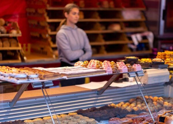 Amsterdam: History, Food, and Craft Beer Walking Tour - Tour Inclusions and Exclusions
