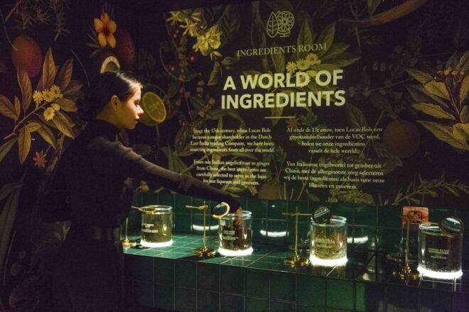 Amsterdam: House of Bols Experience and Cocktail Workshop - Selecting Participants and Date