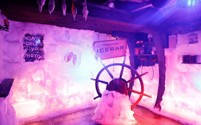 Amsterdam Icebar Ticket & Lovers Canal Cruise Amsterdam - Should you book it?