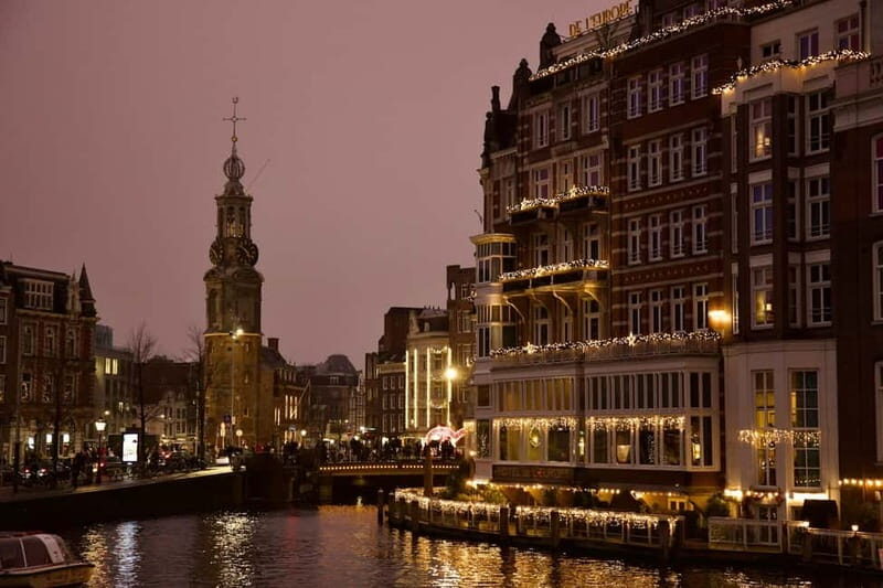 Amsterdam: Iconic Canals & Historic Sights Walking Tour - The Sum Up