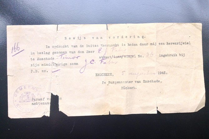 Amsterdam in World War II Tour - Additional Information and Tour Features