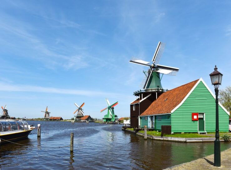 Amsterdam: Keukenhof & Dutch Countryside Small Group Tour - Tour Details