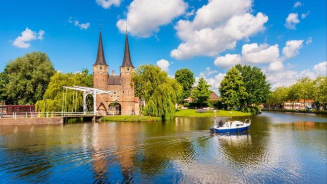 Amsterdam: Kinderdijk & Delft Private Day Trip W/ Transfers - Duration of the Activity