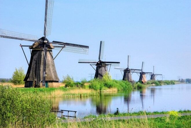 Amsterdam: Kinderdijk & Delft Private Day Trip W/ Transfers - Starting Times