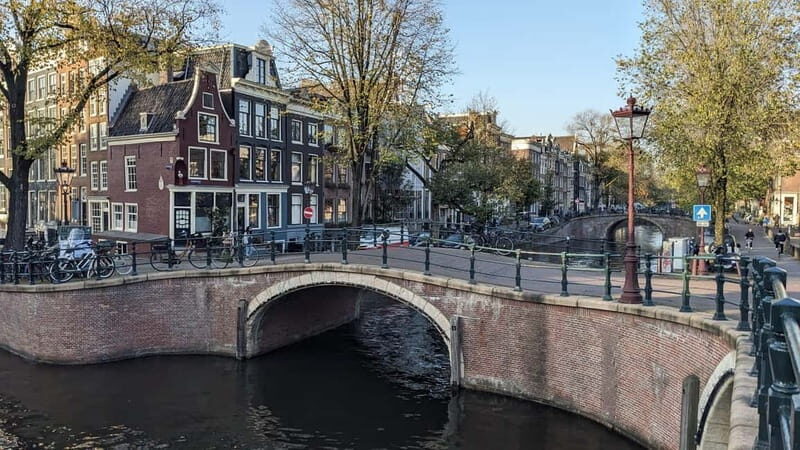 Amsterdam: Layover Flight Private Guided Tour (3h, 4h or 5h) - Exploring Amsterdam During a Layover: A Practical and Enjoyable Guide