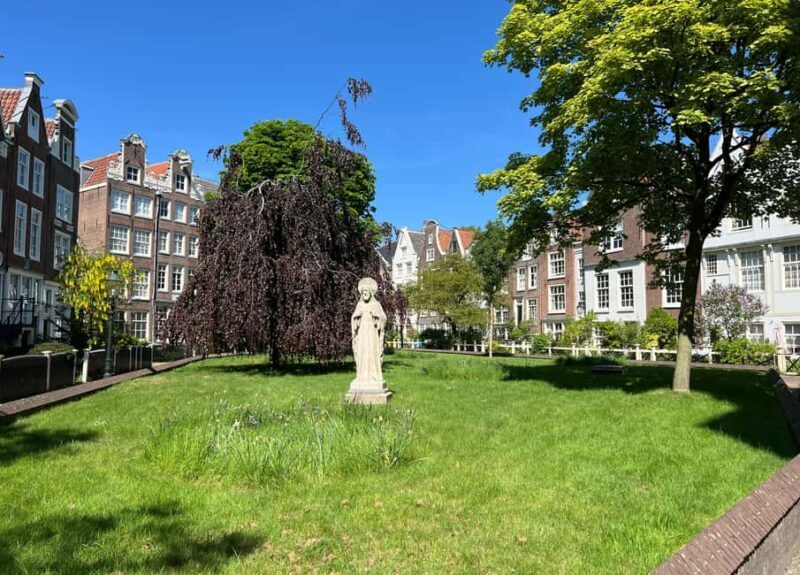 Amsterdam Legends & History Walking Tour with Local Guide - Introduction