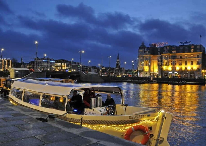 AMSTERDAM LIGHT FESTIVAL: #1 CANAL CRUISE INCL. DRINKS - Is the Experience Worth It?