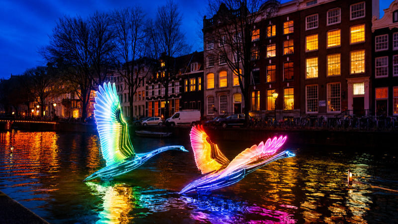 Amsterdam Light Festival 2026 - 2027 | Lovers Canal Cruise Amsterdam - Is the drinks package worth the extra cost?