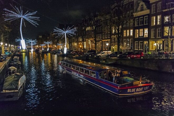 Amsterdam: Light Festival 90-Minute Cruise - Highlights of the Activity