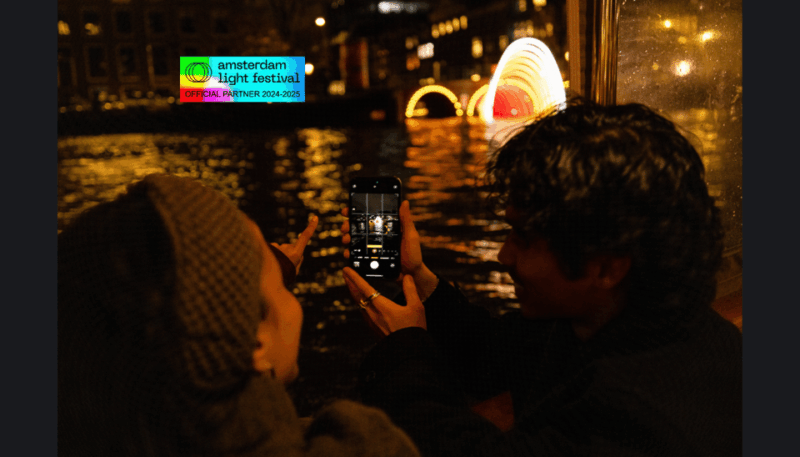 Amsterdam: Light Festival Cruise With Drinks & Snacks - Good To Know