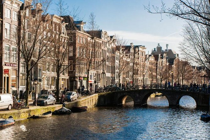Amsterdam Local Home French Dining Experience With Canal View - Intimate Dining Experience