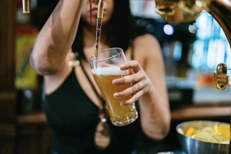 Amsterdam: Ludwig's Queer Pub Crawl with Club Entry - The Sum Up