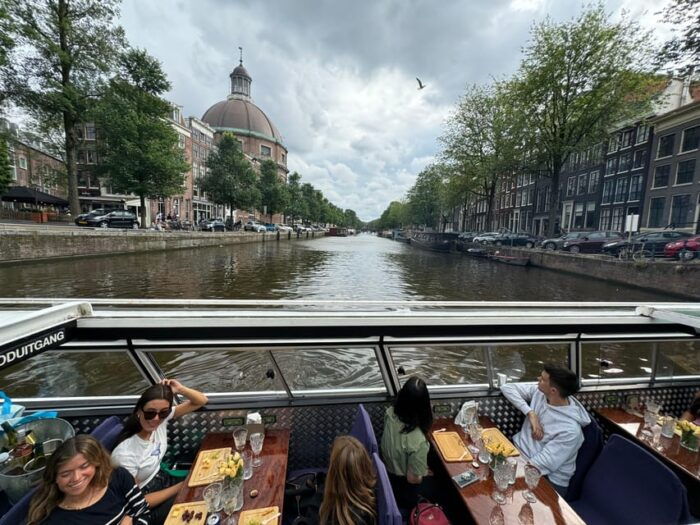 Amsterdam: Luxury Cheese & Wine Canal Cruise - Who Is This Tour Best For?