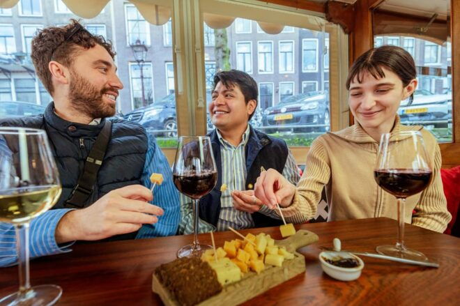 Amsterdam: Luxury Cheese & Wine Cruise With Unlimited Drinks - Stories of Amsterdams Culture and History