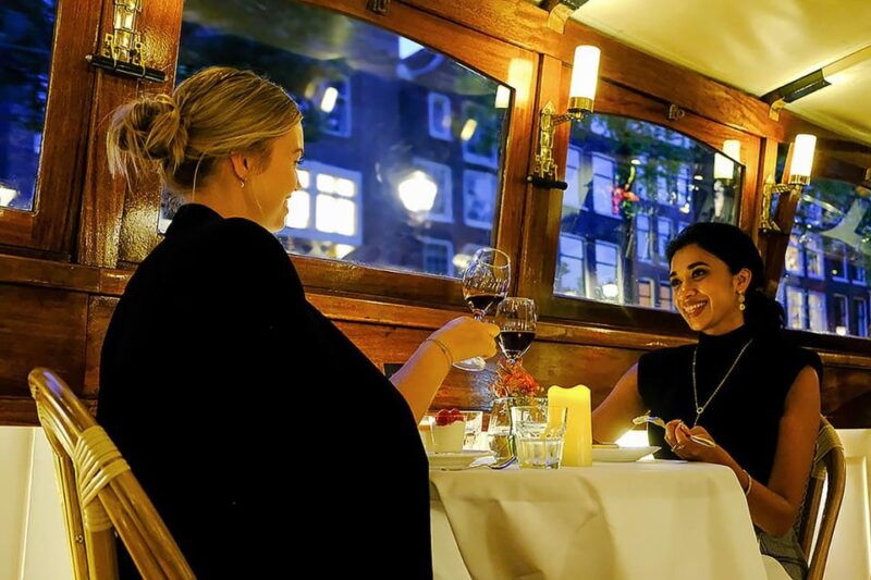 Amsterdam: Luxury Saloon Boat Cruise with 3-Course Dinner - What Travelers Are Saying