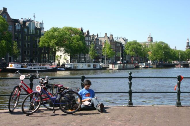 Amsterdam: MACBIKE & Nightclubs Admission Combo W/ Taxi - Common Questions