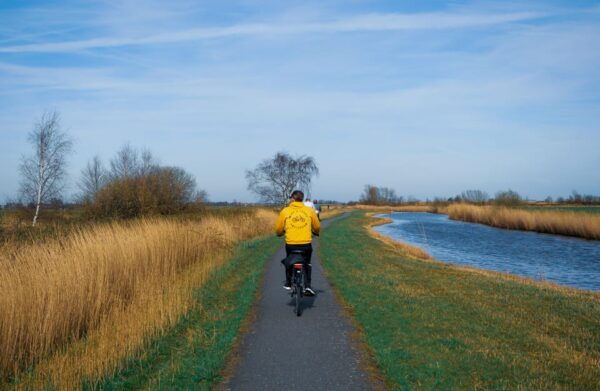 Amsterdam: Mikes Countryside Bike Tour, Windmill and Cheese - Convenient Meeting Point Location