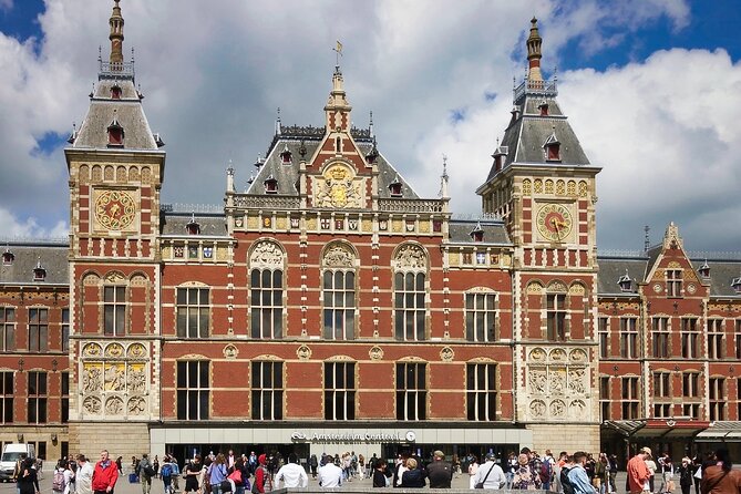 Amsterdam Must-See Bike Tour With a Local Expert Guide - Cancellation and Weather Policies