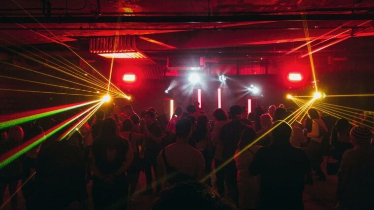 Amsterdam: Nightlife Scene 1, 2, or 3-7 Day Ticket - Who Is This Ticket Best For?