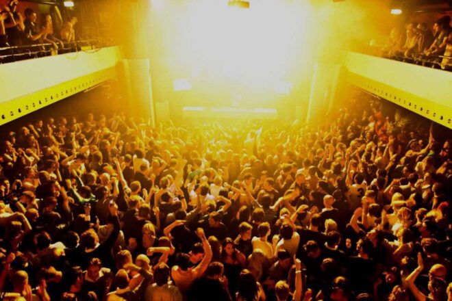 Amsterdam: Nightlife Scene 1, 2 or 7-Day Ticket - Review Summary
