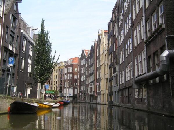 Amsterdam Old City Private Walking Tour - Customer Reviews