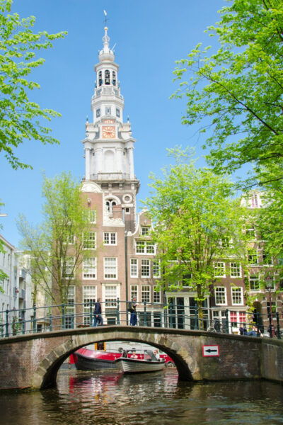 Amsterdam: Open Boat Canal Cruise - Starting Location and Accessibility