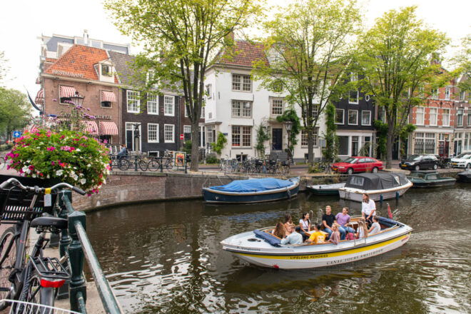Amsterdam: Open Boat Tour With Local Guide - Departure Route Options