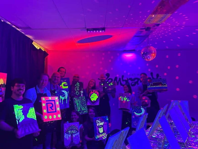 Amsterdam: Paint and Sip in the Dark at Rembrandt van Wine - Who Will Love This?