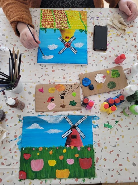 Amsterdam: Paint & Sip Workshop - Paint your Souvenir - Good To Know