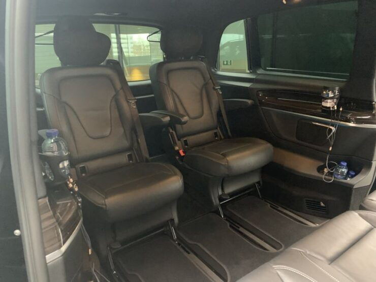 Amsterdam Private Departure Transfer to Schiphol Airport - Booking Details