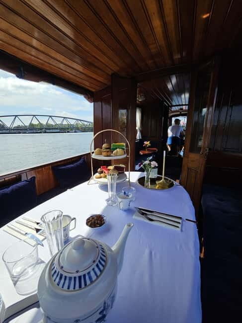 Amsterdam: Private Dinner Cruise on a Luxury Saloon Boat - Good To Know