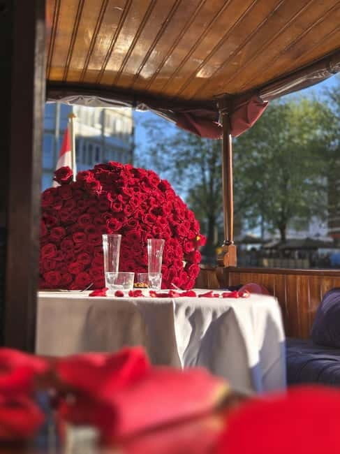 Amsterdam: Private Dinner Cruise on a Luxury Saloon Boat - FAQ