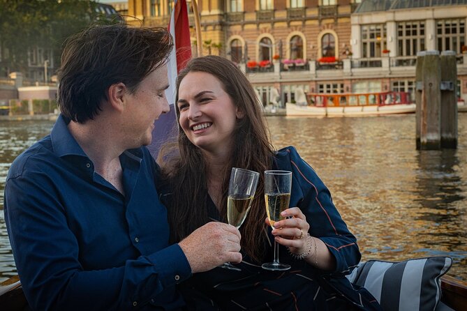 Amsterdam Private Dinner Cruise With Drinks and 2-course Dinner - Common Questions