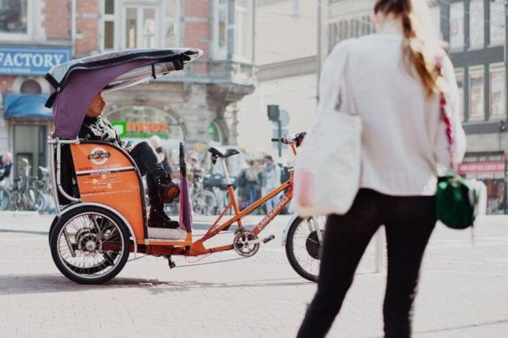 Amsterdam: Private Guided City Tour by Pedicab - Free Cancellation and Flexible Reservations