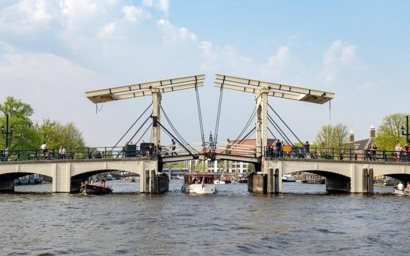 Amsterdam: Private Half-Day Tour with a Local - Good To Know