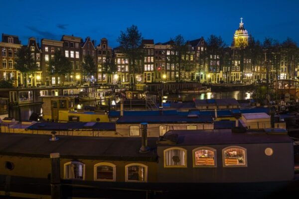 Amsterdam Private Photo Tour With Professional Photographer - The Sum Up