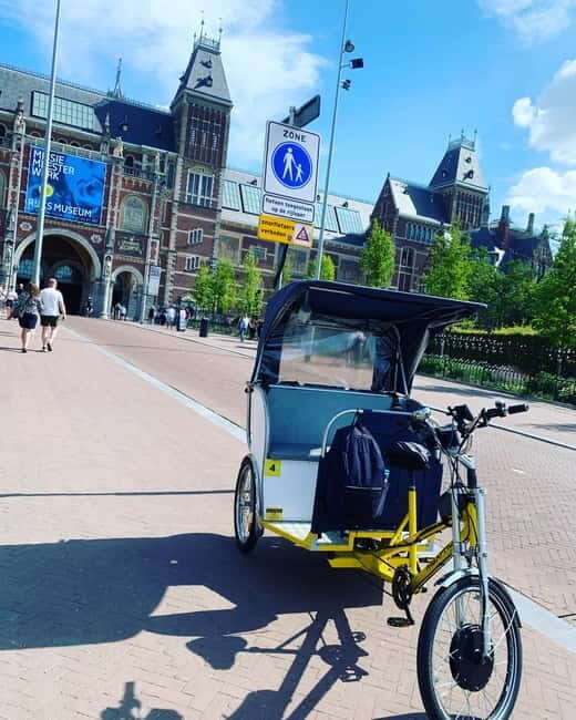 Amsterdam: Private Rickshaw Tour with Local Guide - The Guide and Personal Touch