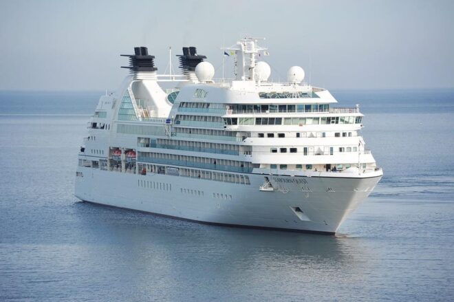Amsterdam: Private Transfer to and From Cruise Port - VIP - Reservation Details
