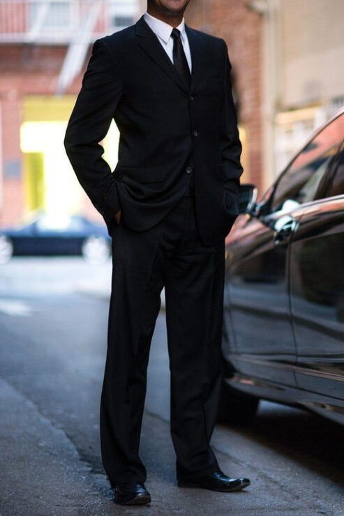 Amsterdam: Private Transfer to Rotterdam - Travel Like a VIP - Vehicle and Amenities