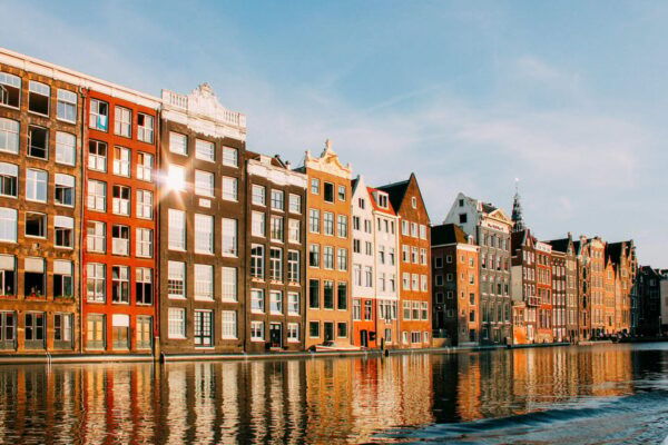 Amsterdam Private Walking Tour With a Local Host - Customizable Walking Tour