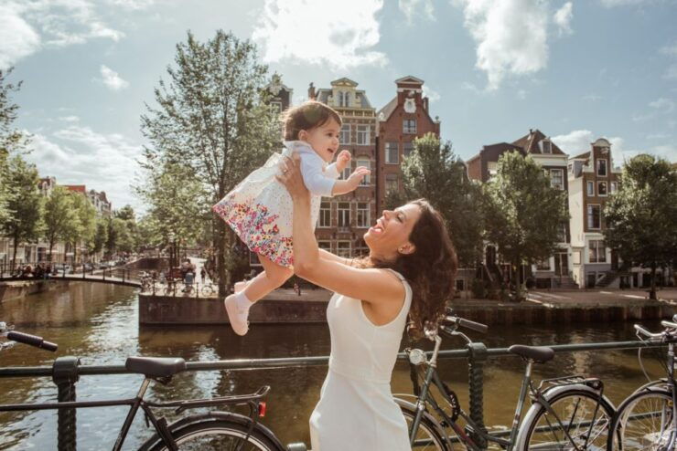 Amsterdam: Professional Photo Shoot - Booking and Logistics