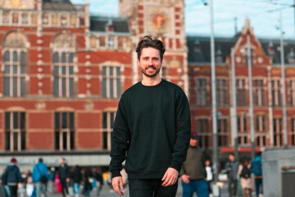 Amsterdam: Professional Photoshoot at Centraal Station - The Sum Up