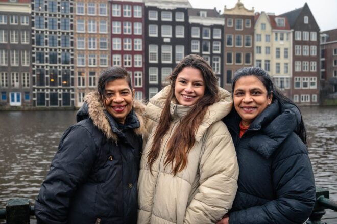 Amsterdam: Professional Photoshoot at Damrak - The Location: Damrak Avenue