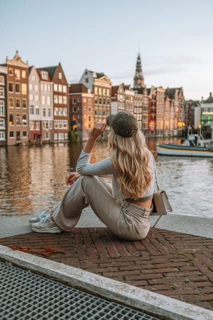 Amsterdam: Professional Photoshoot at the Canals - Photoshoot Experience