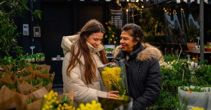 Amsterdam: Professional Photoshoot at the Canals - Experience Highlights