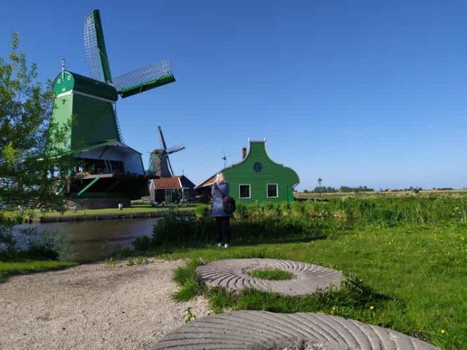 Amsterdam: Queer Bike Tour With Local Guide - Bike Riding Experience