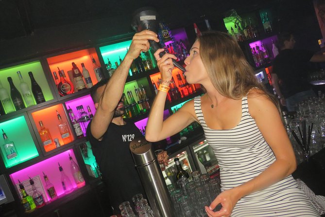 Amsterdam Red Light District Bar and Club Crawl - Cancellation Policy and Tour Requirements