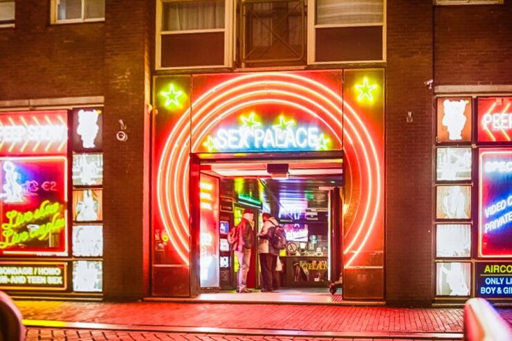 Amsterdam Red Light District & Coffee Shop Tour - Free Cancellation and Flexible Reservations